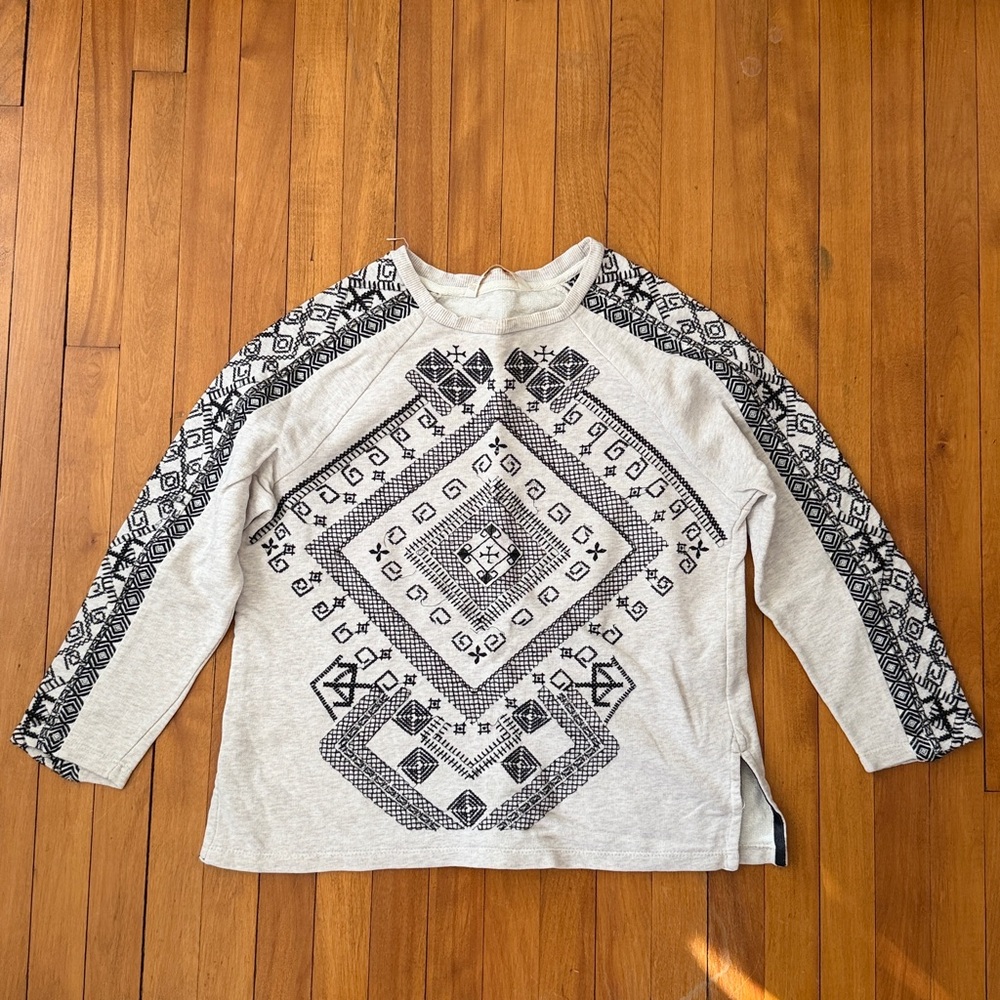 Zara Long Sleeve Light Sweater - Black and Cream
